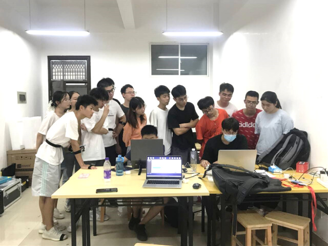 長理教改班黨支部：筑牢戰(zhàn)斗堡壘，高揚先鋒旗幟